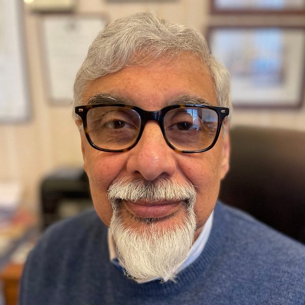 Dr Riadh Abed