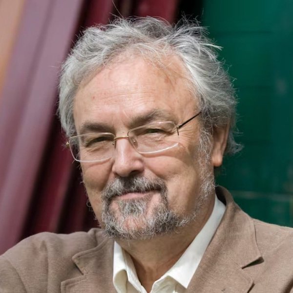 Prof Robin Dunbar
